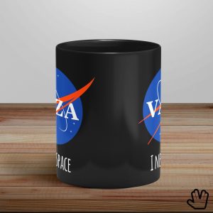 Alternative view of Caneca VAZA I NEED SPACE