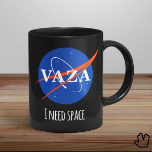 Caneca VAZA I NEED SPACE 5 caneca preta lojanerd vaza lado 2 1